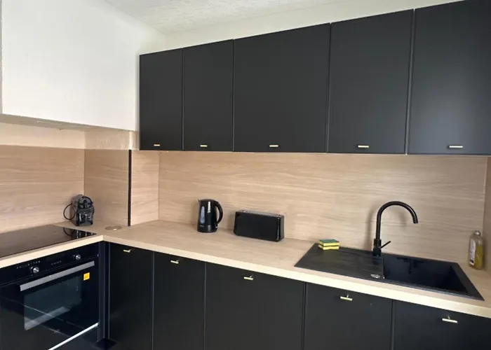 T3 Proche Toutes Commodites *